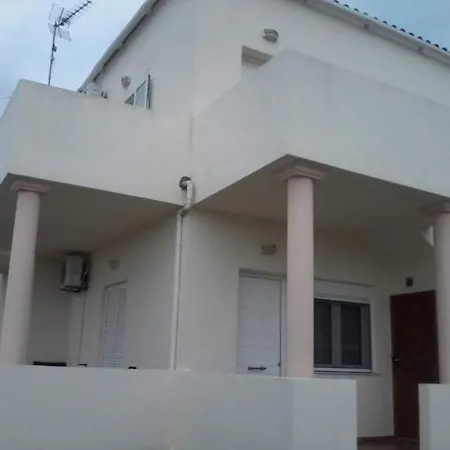 Pezoula Plaka Apartamento